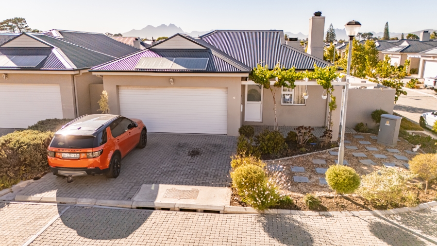 3 Bedroom Property for Sale in Windsor Park Western Cape